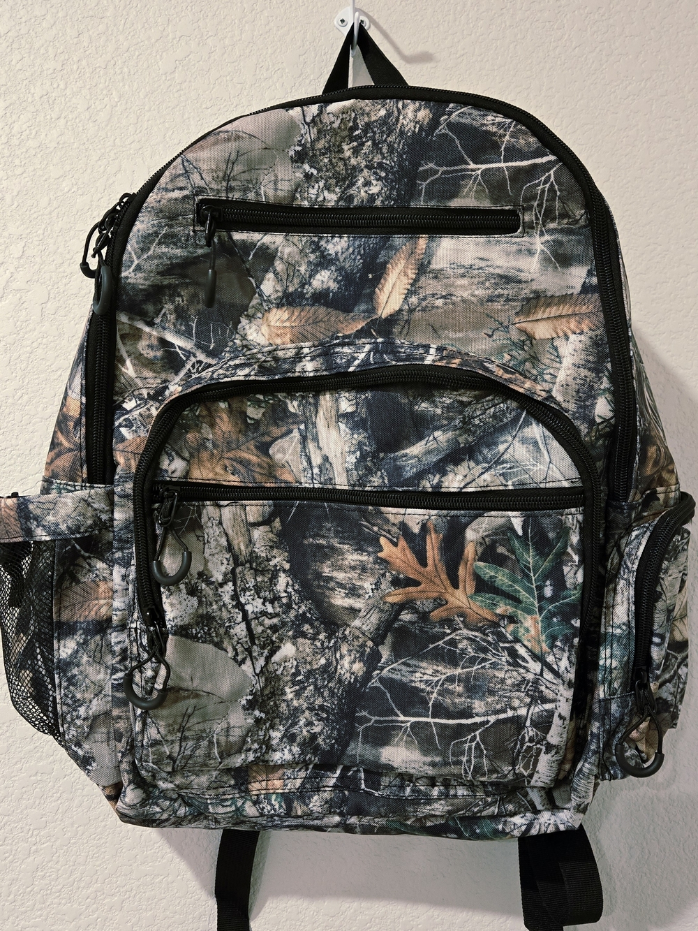 Swiss Design Camo Leaf Print Men's Backpack - Green/Brown